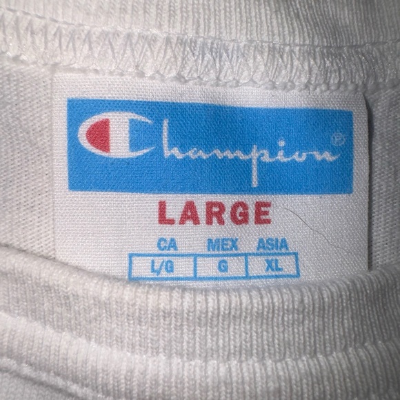 Champion men’s large graphic white t-shirt - Picture 3 of 3